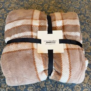 Vera Bradley Beige and White Checkered Throw Blanket